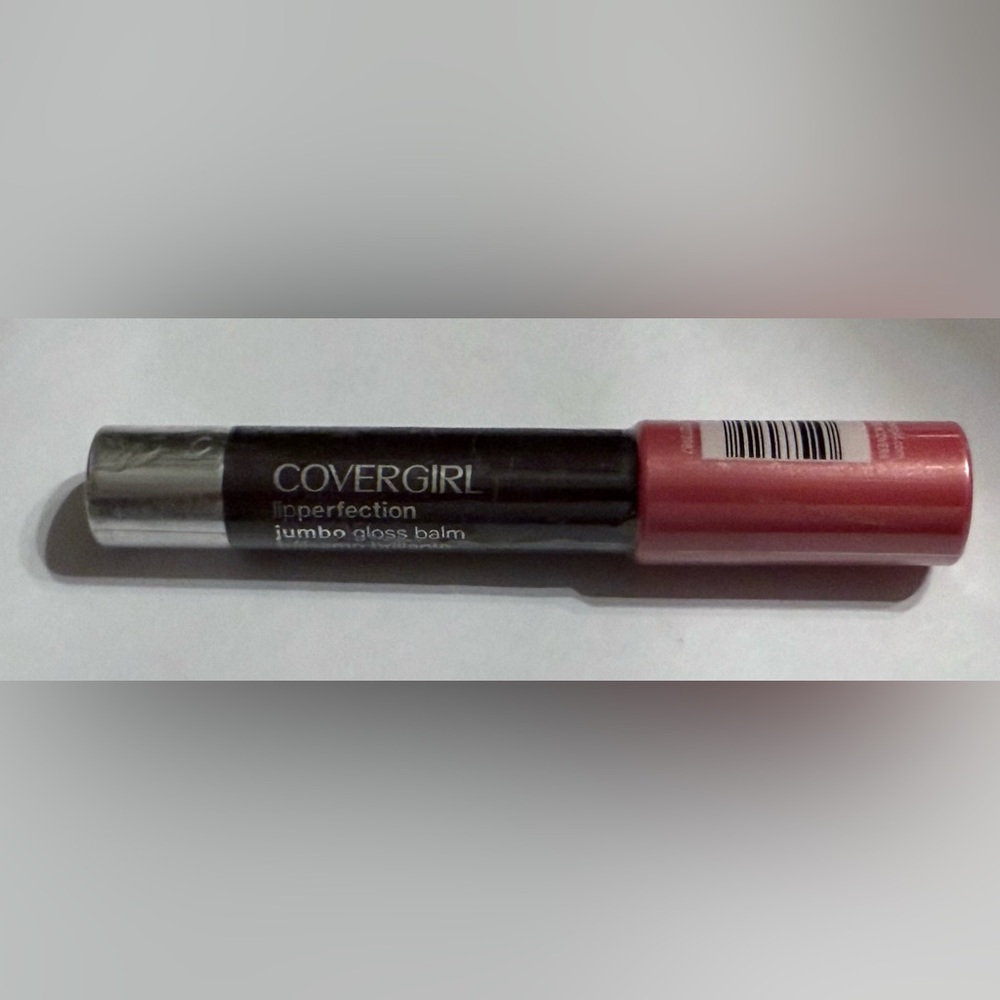 Covergirl Lip Perfection Jumbo Gloss Balm in the shade Blush Twist 210.